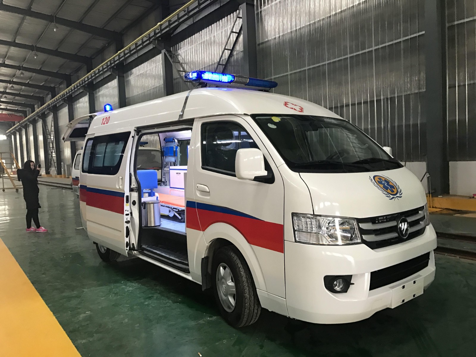 巩留县救护车转院