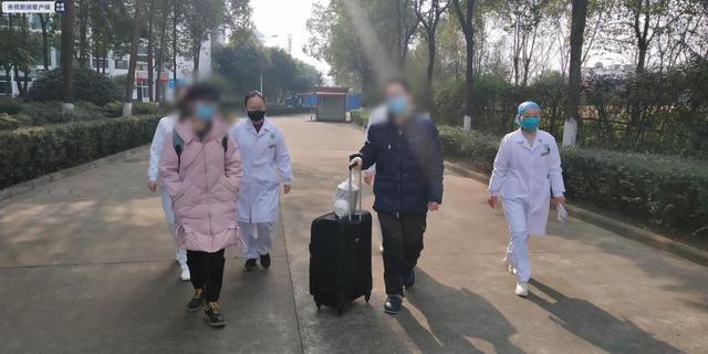 巩留县病人院后返乡